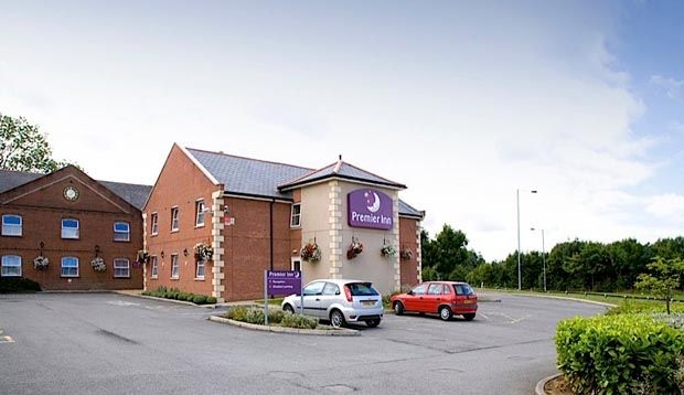 Premier Inn Kettering Buitenkant foto